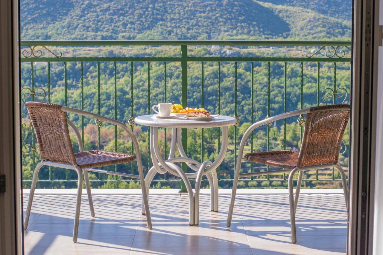 Villa Milena With Heated Pool And Jacuzzi Kostanje Exterior foto