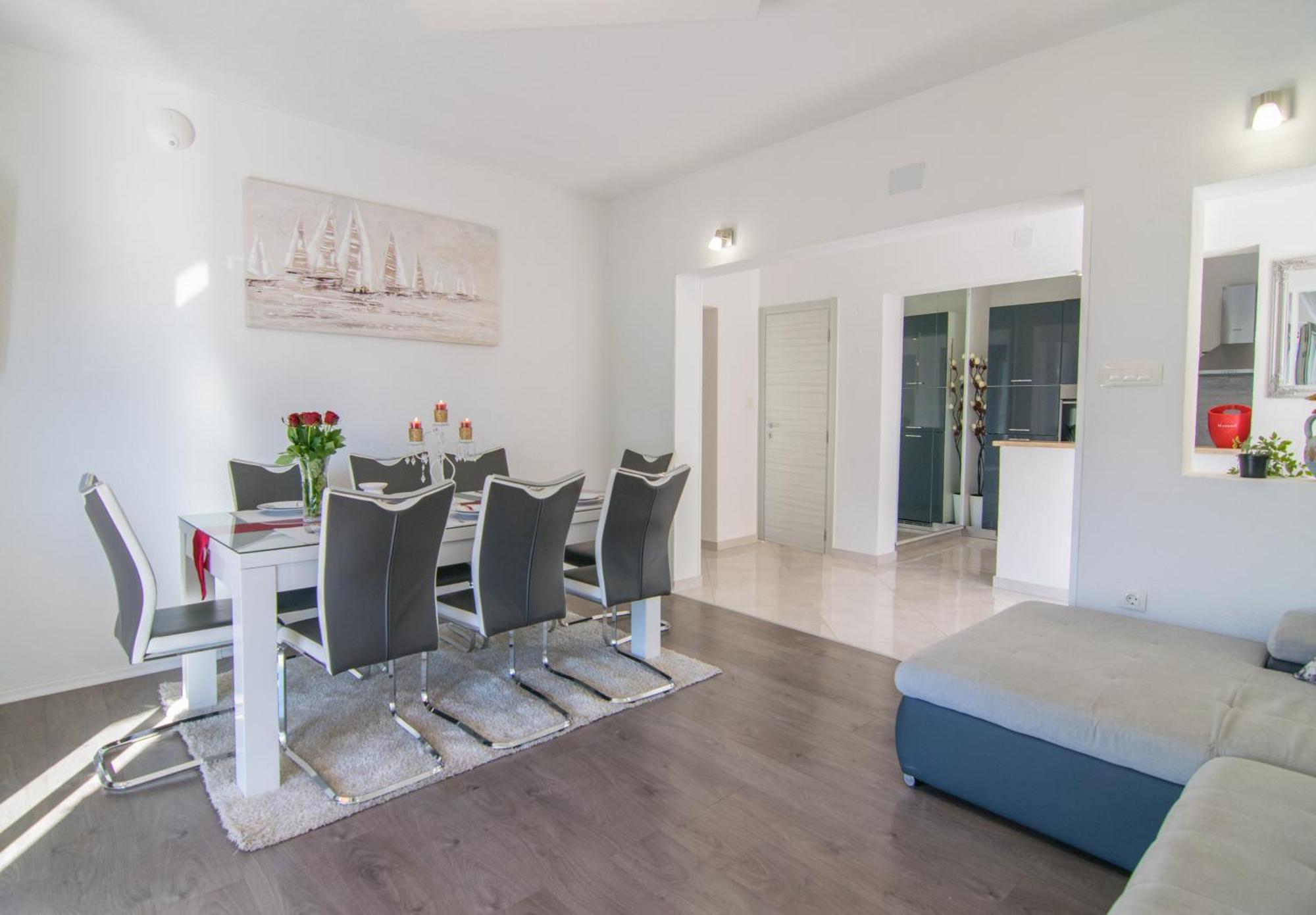Villa Milena With Heated Pool And Jacuzzi Kostanje Exterior foto