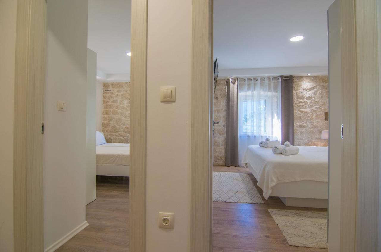 Villa Milena With Heated Pool And Jacuzzi Kostanje Exterior foto