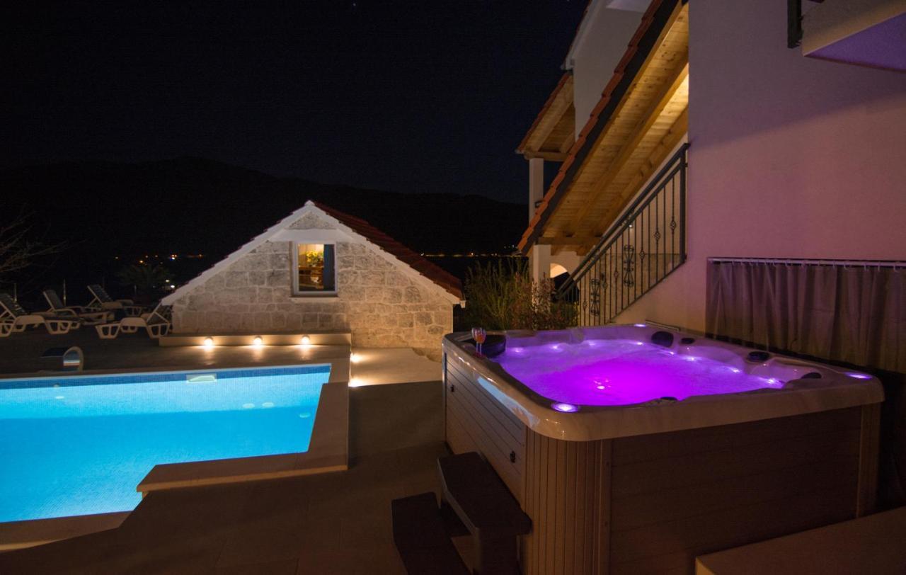 Villa Milena With Heated Pool And Jacuzzi Kostanje Exterior foto